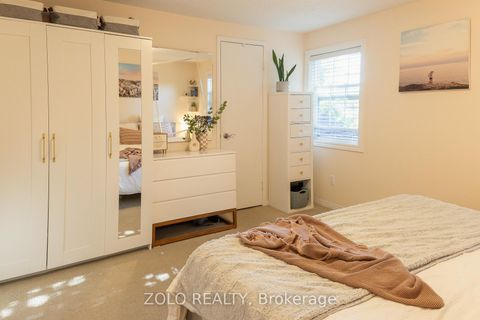 Photo 16 at 45 - 2272 Mowat Avenue, RO River Oaks, Oakville