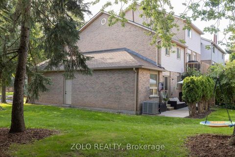 Photo 30 at 45 - 2272 Mowat Avenue, RO River Oaks, Oakville