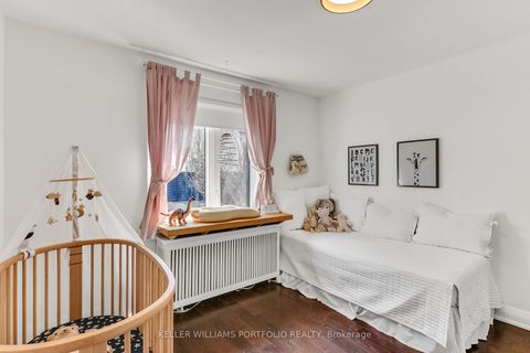 Photo 10 at 229 Manor Road E, Mount Pleasant East, Toronto