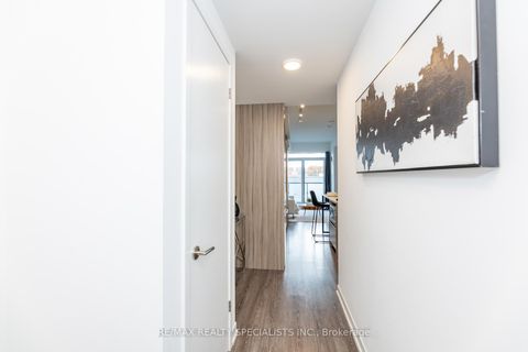 Photo 7 at C202 - 8 Beverley Glen Boulevard, Beverley Glen, Vaughan