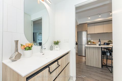 Photo 29 at C202 - 8 Beverley Glen Boulevard, Beverley Glen, Vaughan