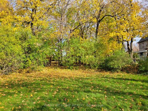 Photo 6 at 15 Blaketon Road, City Centre West, Toronto