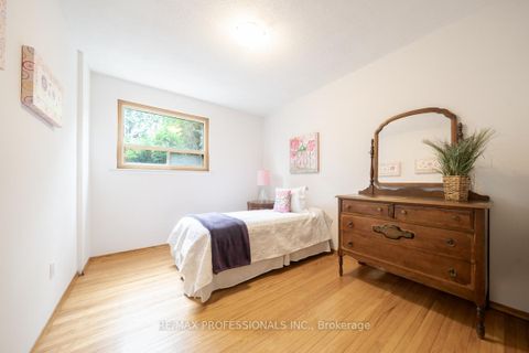 Photo 20 at 1275 Pallatine Drive, CP College Park, Oakville