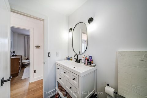 Photo 25 at 158 Dawlish Avenue, Aurora Highlands, Aurora