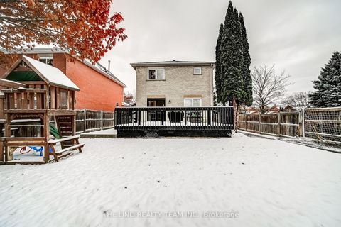 Photo 44 at 158 Dawlish Avenue, Aurora Highlands, Aurora