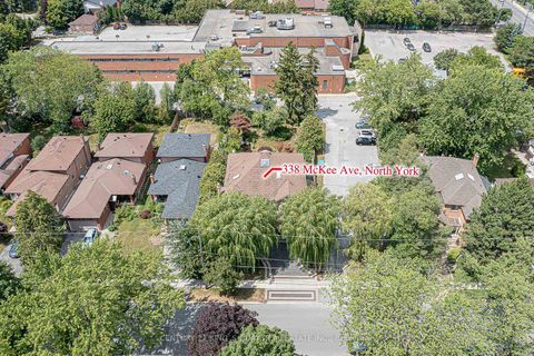 Photo 2 at 338 Mckee Avenue, Willowdale East, Toronto
