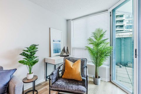 Photo 12 at 205 - 228 Queens Quay W, Waterfront Communities C1, Toronto