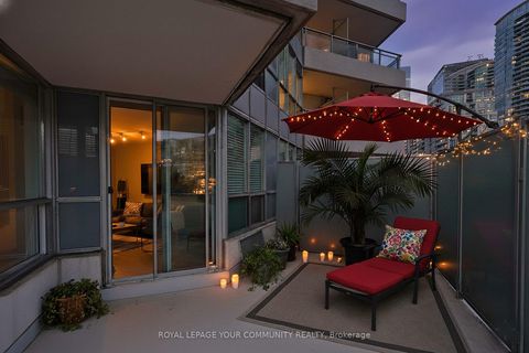 Photo 29 at 205 - 228 Queens Quay W, Waterfront Communities C1, Toronto