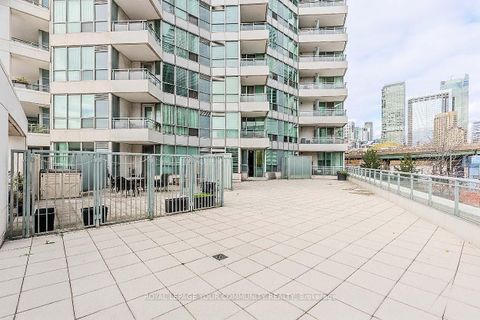 Photo 30 at 205 - 228 Queens Quay W, Waterfront Communities C1, Toronto