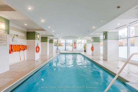 Photo 34 at 205 - 228 Queens Quay W, Waterfront Communities C1, Toronto