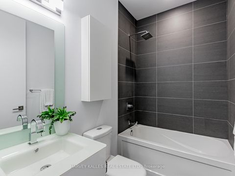 Photo 13 at 419 - 111 St Clair Avenue W, St. Clair, Toronto
