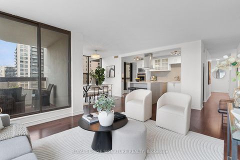 Photo 11 at 911 - 100 Quebec Avenue E, High Park North, Toronto