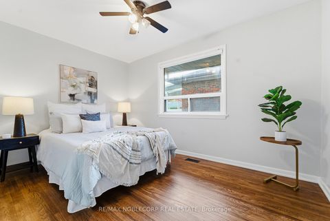 Photo 18 at 16 Fortune Gate, Woburn, Toronto