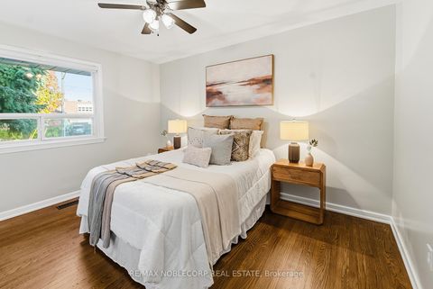 Photo 20 at 16 Fortune Gate, Woburn, Toronto