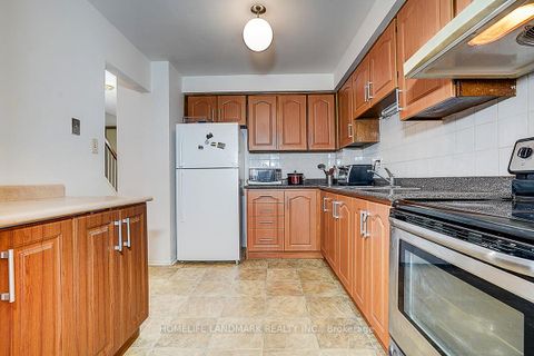 Photo 17 at 135 - 195 Alexmuir Boulevard, Agincourt North, Toronto