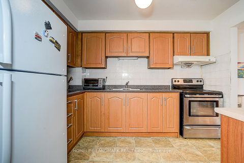 Photo 21 at 135 - 195 Alexmuir Boulevard, Agincourt North, Toronto