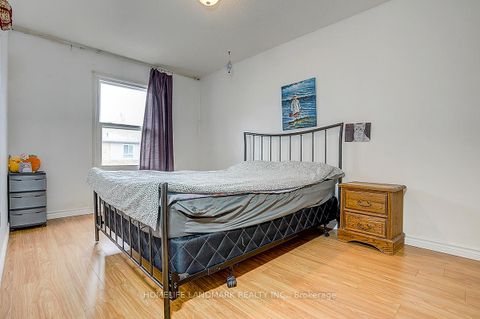 Photo 26 at 135 - 195 Alexmuir Boulevard, Agincourt North, Toronto