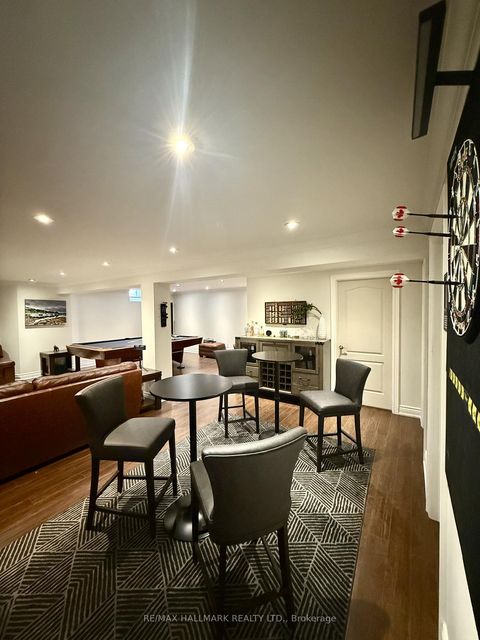 Photo 10 at 220 Tonner Crescent, Bayview Northeast, Aurora