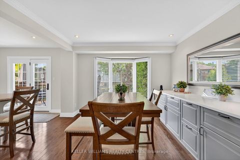 Photo 9 at 42 Buchanan Crescent, Aurora Village, Aurora