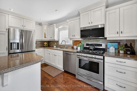 Photo 16 at 42 Buchanan Crescent, Aurora Village, Aurora