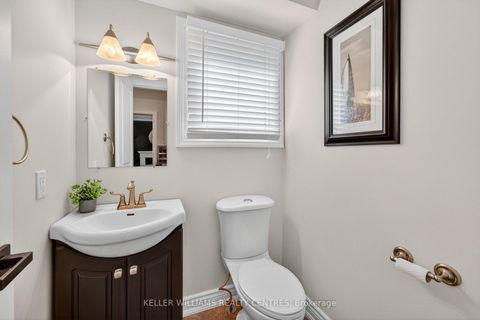 Photo 18 at 42 Buchanan Crescent, Aurora Village, Aurora