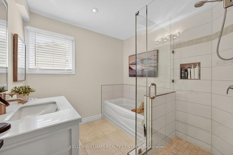 Photo 30 at 42 Buchanan Crescent, Aurora Village, Aurora