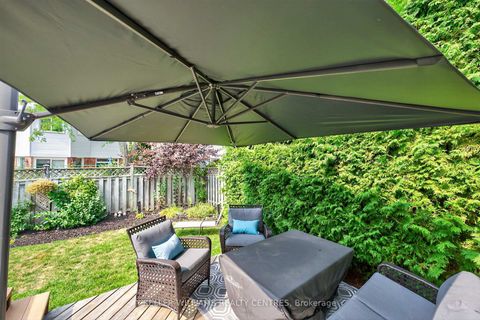 Photo 38 at 42 Buchanan Crescent, Aurora Village, Aurora