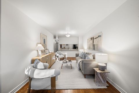 Photo 13 at 209 - 356 Mcrae Drive, Leaside, Toronto