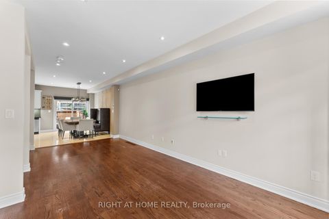 Photo 8 at 18 Isaac Devins Avenue, East Woodbridge, Vaughan