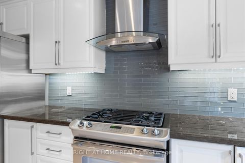 Photo 15 at 18 Isaac Devins Avenue, East Woodbridge, Vaughan