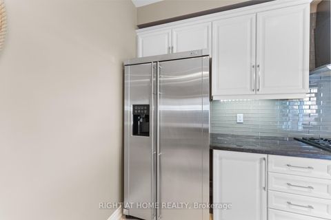 Photo 16 at 18 Isaac Devins Avenue, East Woodbridge, Vaughan