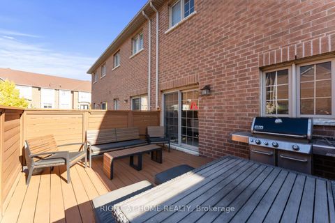 Photo 34 at 18 Isaac Devins Avenue, East Woodbridge, Vaughan