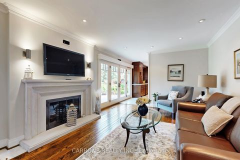 Photo 10 at 335 Forde Crescent, King City, King