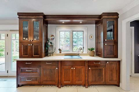 Photo 16 at 335 Forde Crescent, King City, King