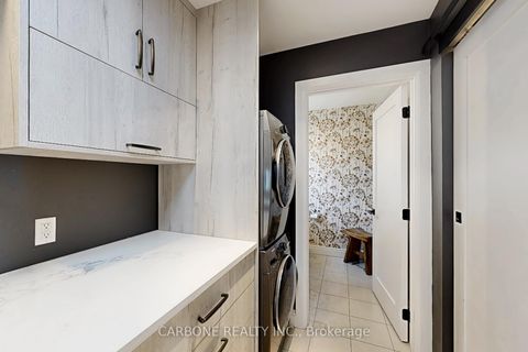 Photo 21 at 335 Forde Crescent, King City, King