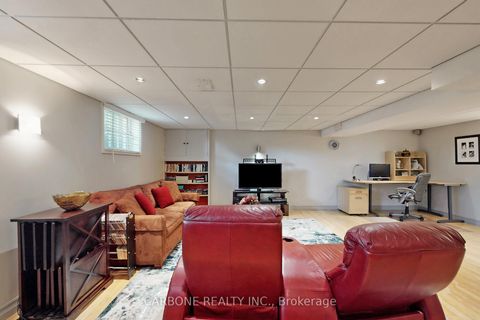 Photo 35 at 335 Forde Crescent, King City, King