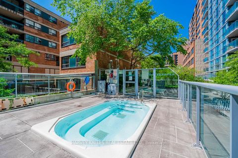 Photo 19 at 1610 - 96 St Patrick Street, Chinatown, Toronto