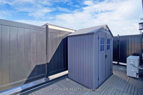 Photo 5 at TH7 - 9 Phelps Lane, Oak Ridges, Richmond Hill