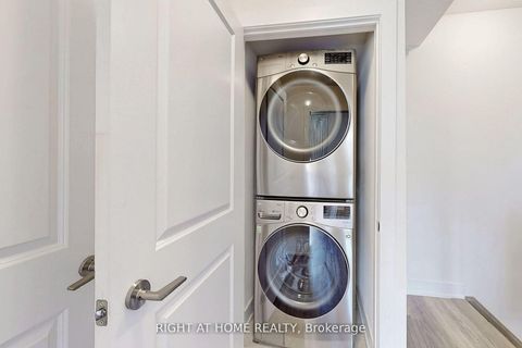 Photo 14 at TH7 - 9 Phelps Lane, Oak Ridges, Richmond Hill