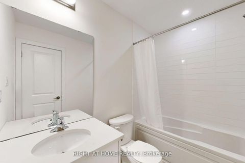 Photo 15 at TH7 - 9 Phelps Lane, Oak Ridges, Richmond Hill