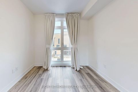 Photo 18 at TH7 - 9 Phelps Lane, Oak Ridges, Richmond Hill