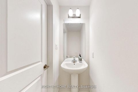 Photo 25 at TH7 - 9 Phelps Lane, Oak Ridges, Richmond Hill