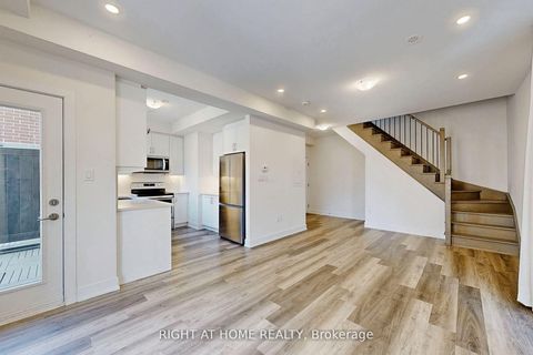 Photo 30 at TH7 - 9 Phelps Lane, Oak Ridges, Richmond Hill