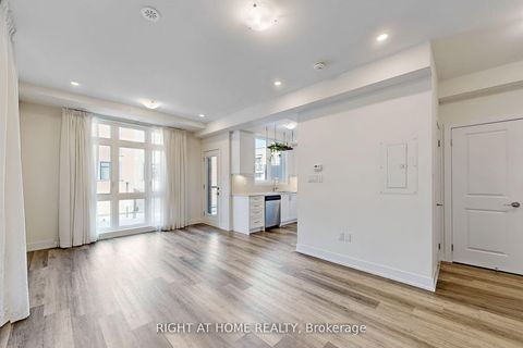 Photo 31 at TH7 - 9 Phelps Lane, Oak Ridges, Richmond Hill