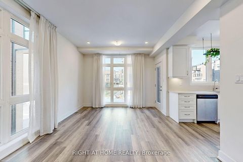 Photo 32 at TH7 - 9 Phelps Lane, Oak Ridges, Richmond Hill