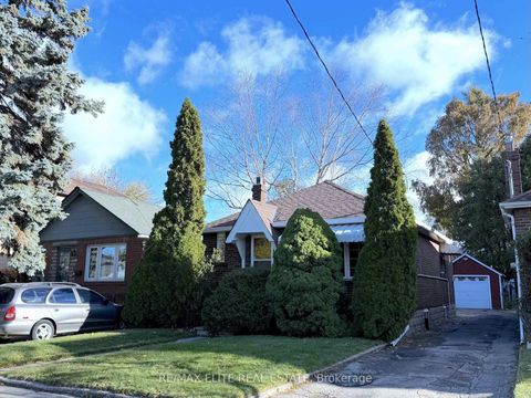 Photo 2 at 63 St Hubert Avenue, East York, Toronto
