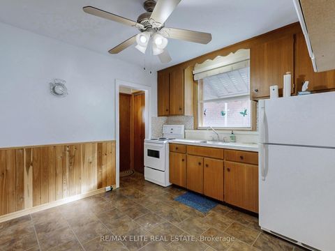 Photo 10 at 63 St Hubert Avenue, East York, Toronto