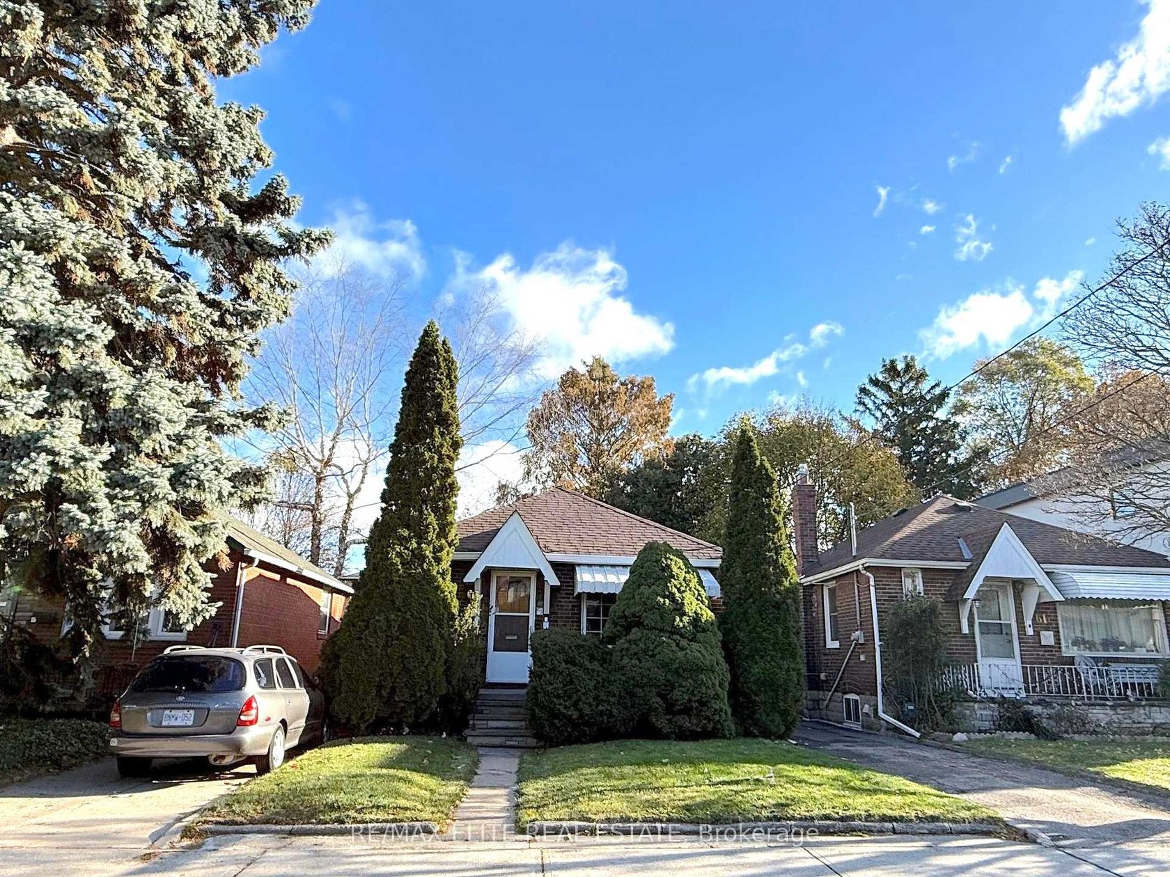 63 St Hubert Avenue, East York, Toronto 