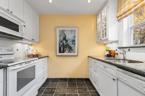 Photo 14 at 92 Chatsworth Drive, Lawrence Park South, Toronto