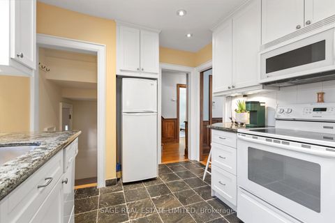 Photo 15 at 92 Chatsworth Drive, Lawrence Park South, Toronto